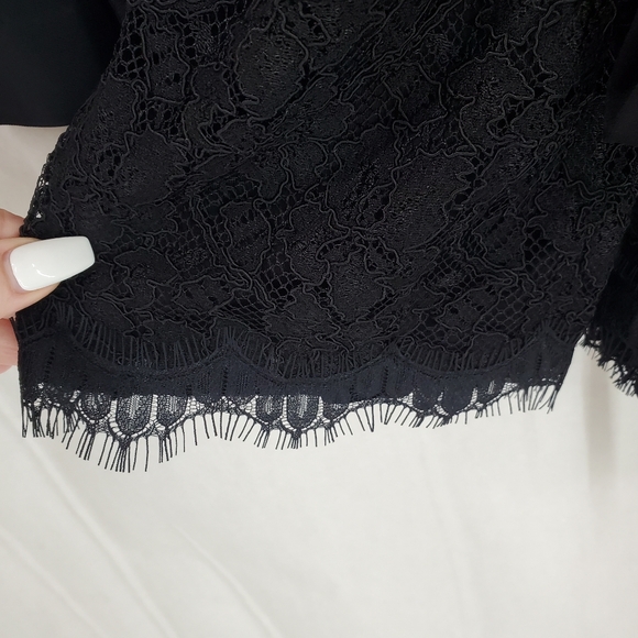 Diane Von Furstenberg Tillie Black Romper Lace Slinky Material Wrap Pockets SZ 8 - Picture 5 of 12